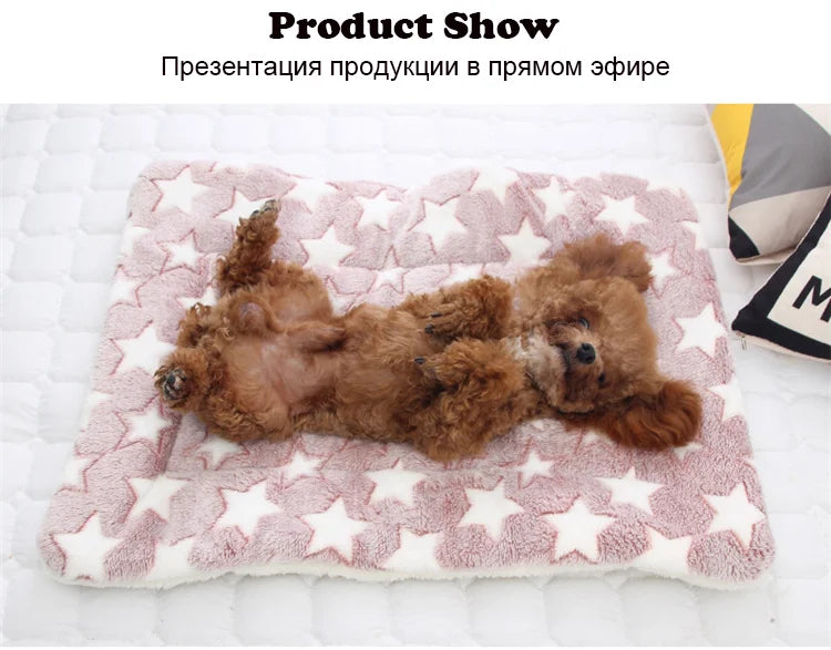 Soft Flannel Dog Blanket – Warm, Cosy Fleece Mat for Sofa, Bed & Crate