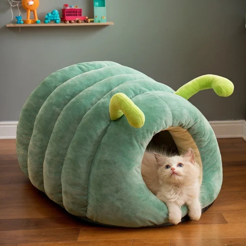 Semi-Enclosed Cosy Pet Cave Bed – Warm Cotton Nest for Small Dogs & Cats