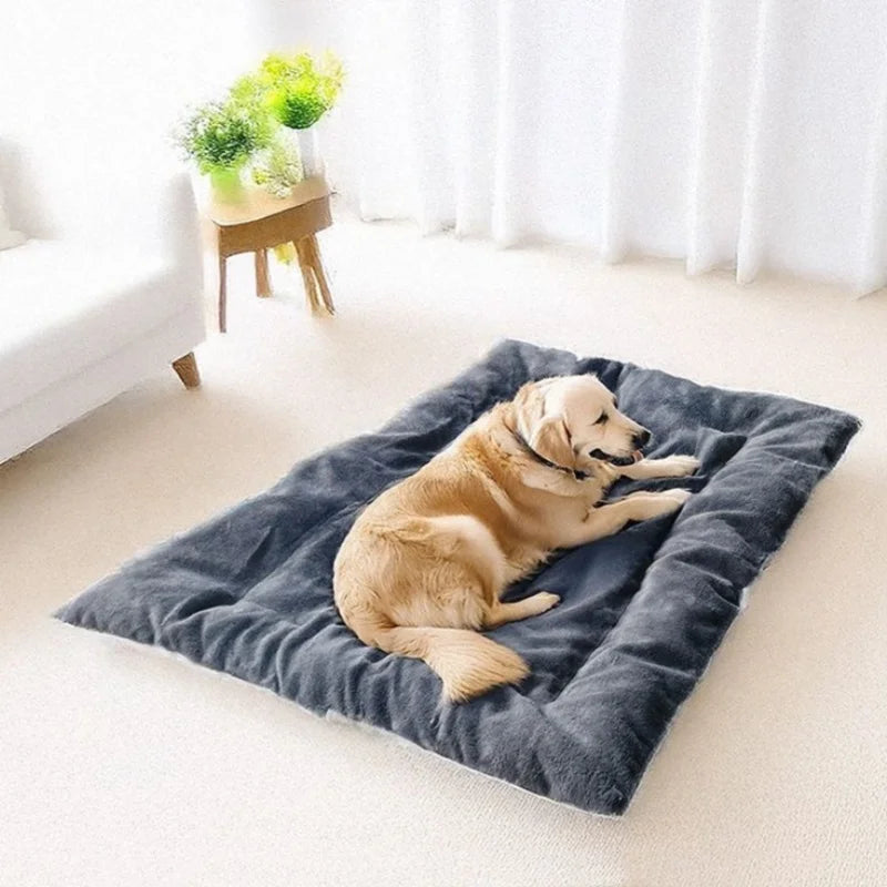 Extra-Large Plush Dog Bed Mat – Reversible, Ultra-Soft & Warm Crate Mat (120 x 60 cm)