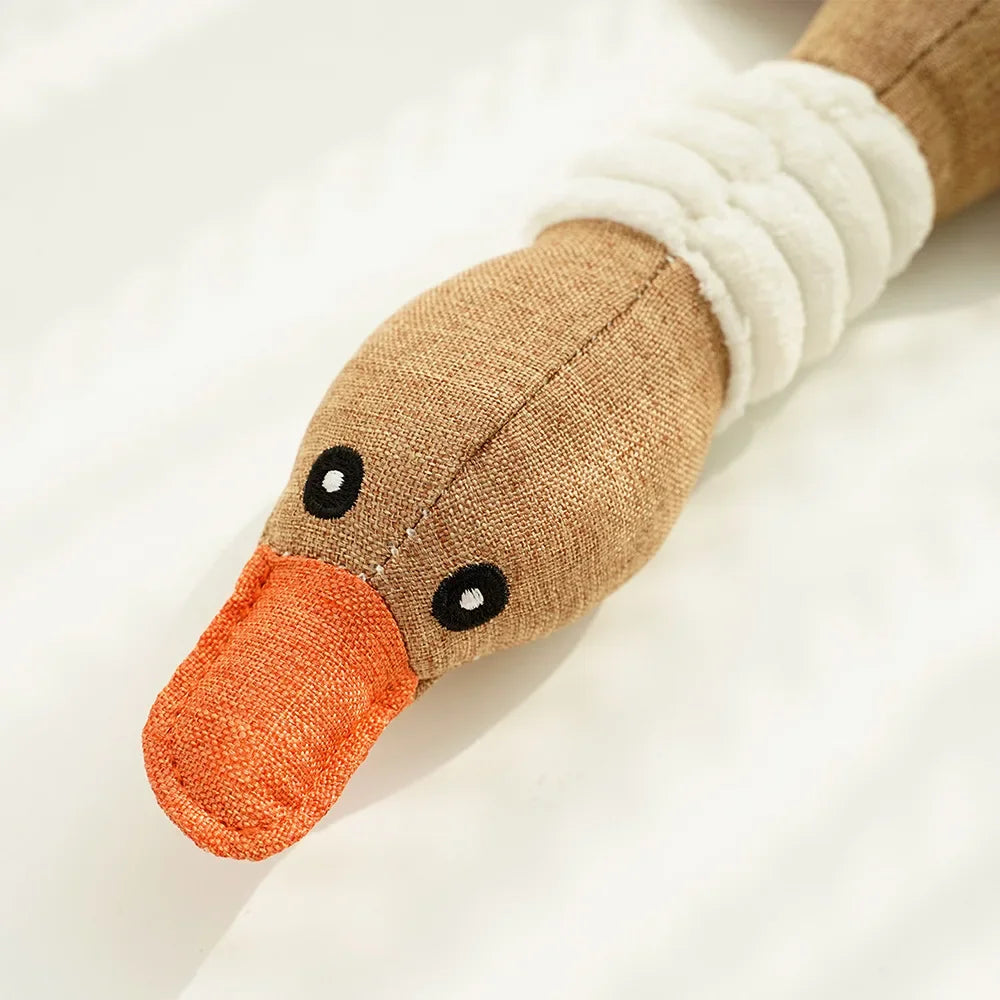 Squeaky Goose Chew Toy – Bite-Resistant Tug & Teeth Cleaning Toy